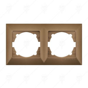 OUTSIDE FRAME WHITE OUTSIDE FRAME WHITE