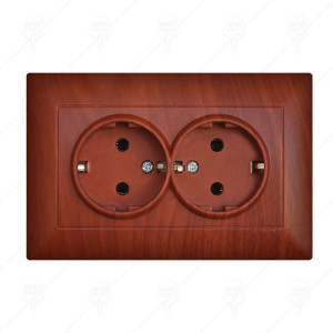 TWIN EARTHED SOCKET WOOD ANURA TWIN EARTHED SOCKET WOOD ANURA