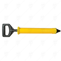 TOOL FOR LAYING GROUT MIXTURE