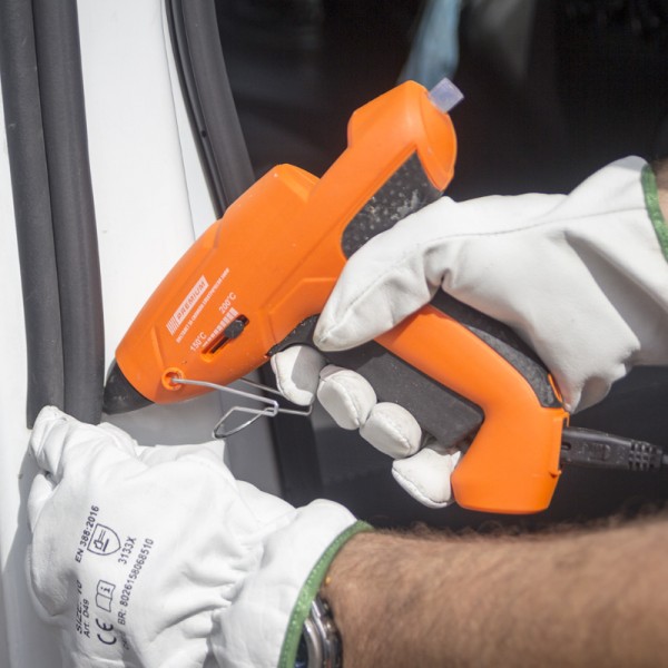 SILICONE GUNS