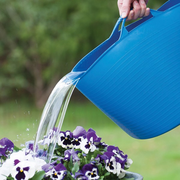 WATERING CANS