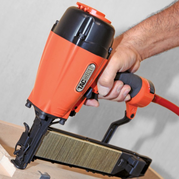 PNEUMATIC TACKERS