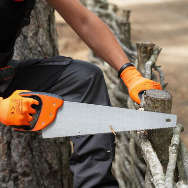 CUTTING TOOLS