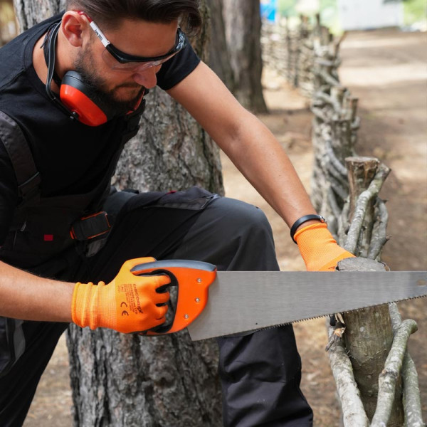 GARDEN SAWS