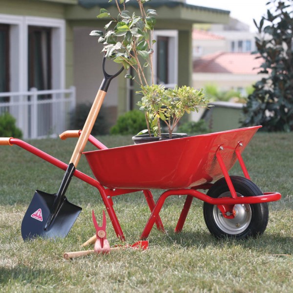 WHEELBARROW
