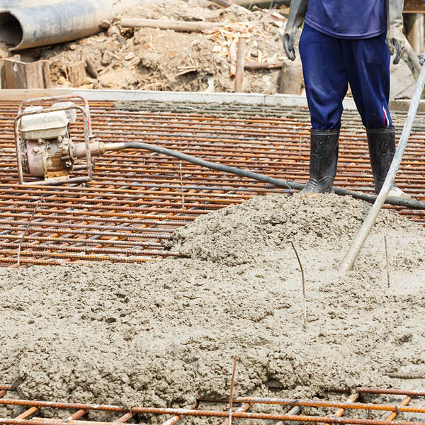 VIBRATORS FOR CONCRETE