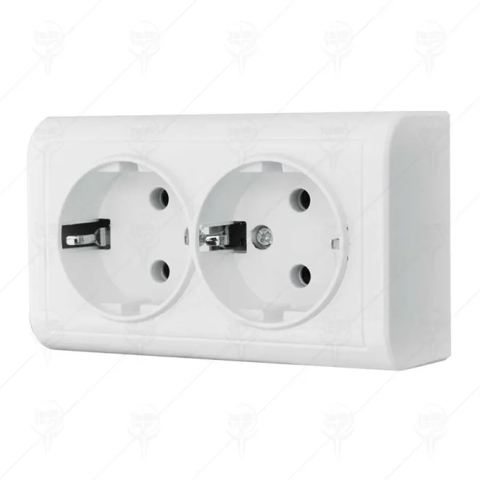 DOUBLE EARTHED SOCKET SURFACE MOUNT
WHITE ANURA