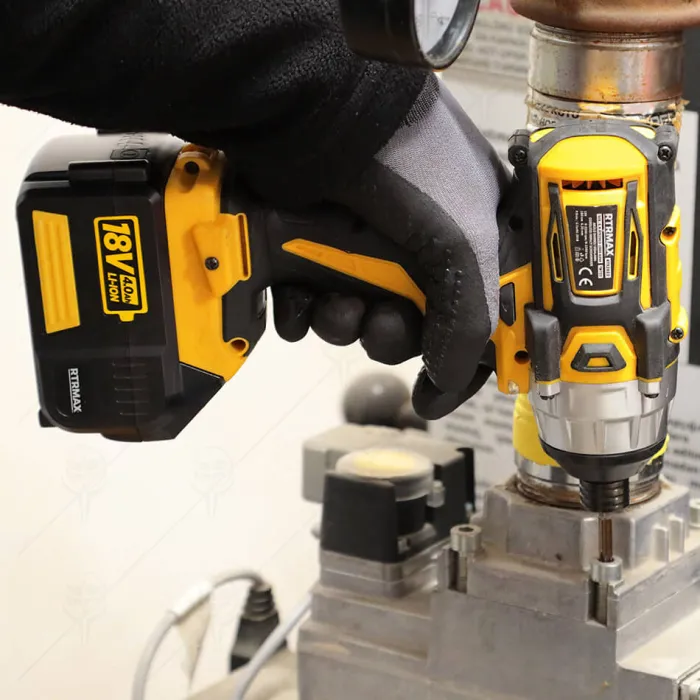 АКУМУЛАТОРЕН ВИНТОВЕРТ 18V 180Nm B3 RTRMAX RTX2022A