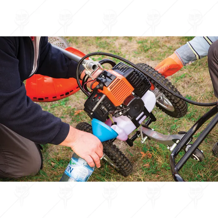 ПОДОПОЧИСТВАЩ УРЕД БЕНЗИН 52СС UM