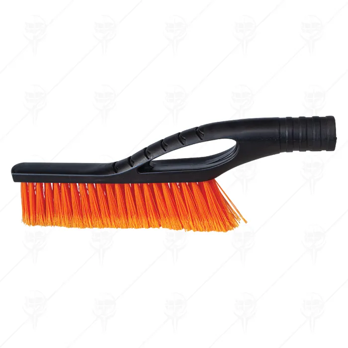 SCRAPER WITH A BRUSH