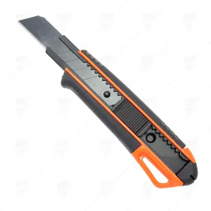 НОЖ МАКЕТЕН ПЛАСТМАСА И ГУМА 18ММ PREMIUM