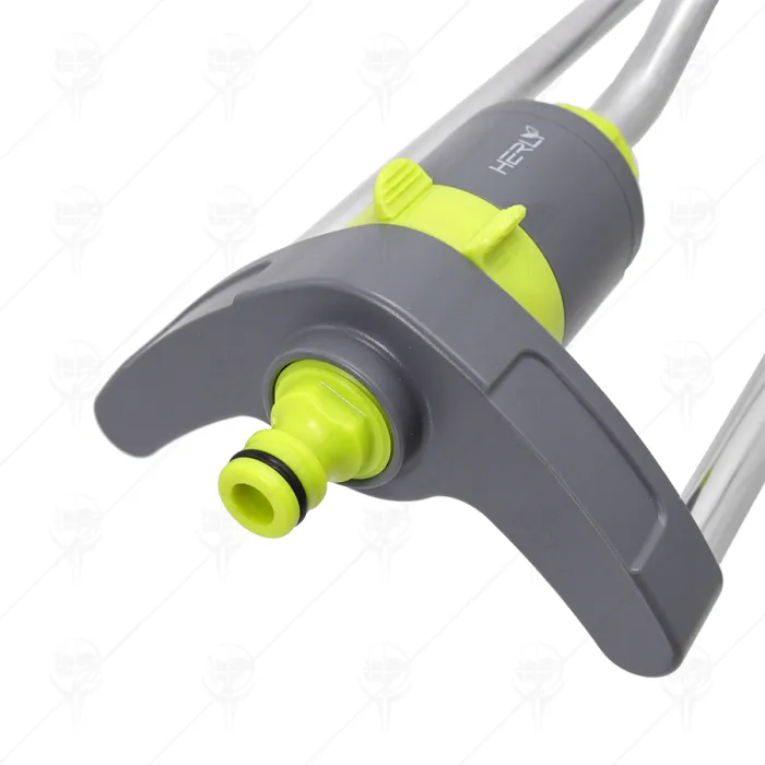 OSCILLATING SPRINKLER WITH 17 JETS