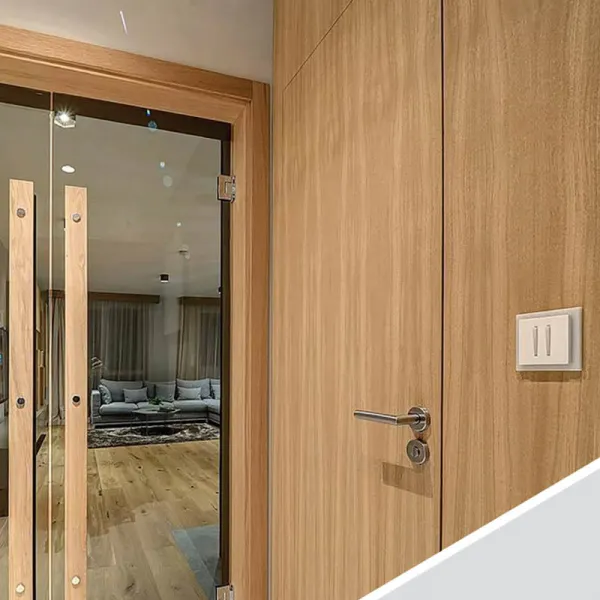 БРАВИ, ДРЪЖКИ И СЕКРЕТНИ ПАТРОНИ