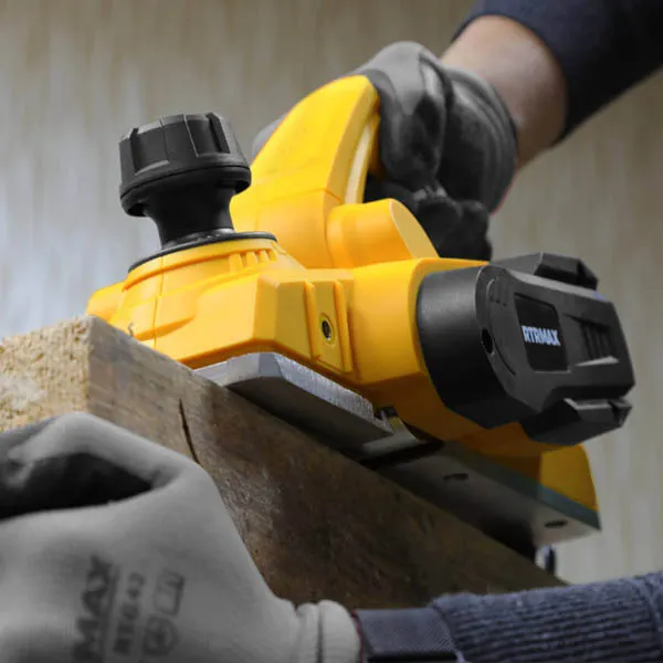 SANDING