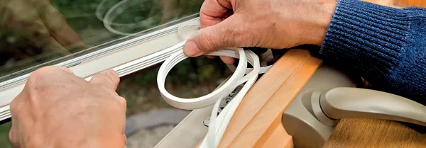 УПЛЪТНИТЕЛИ ЗА ВРАТИ И ПРОЗОРЦИ